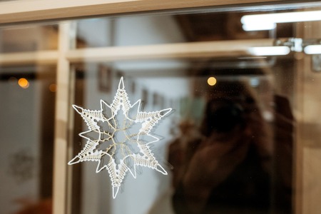 Klekljane čipke Rezke Kordež in Sekcije Lipa Ravne pri Društvu klekljaric Koroške  odprtje občasne razstave (18)